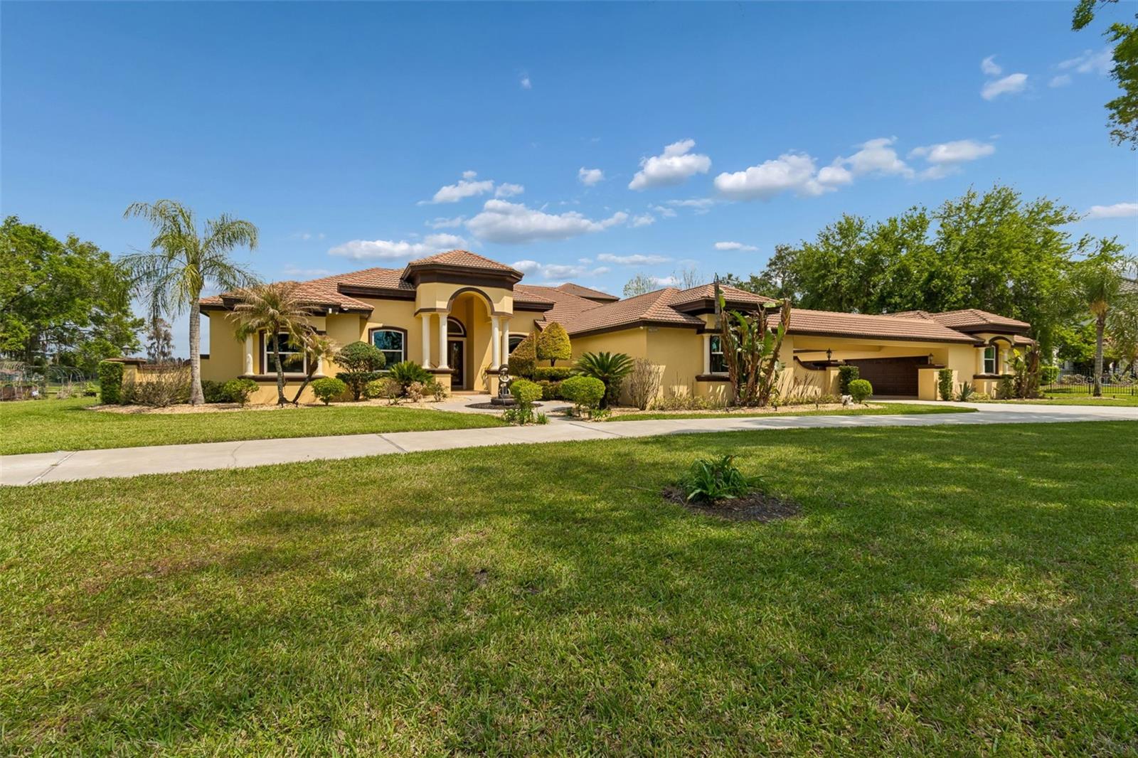 LAKE BRECKENRIDGE - Residential