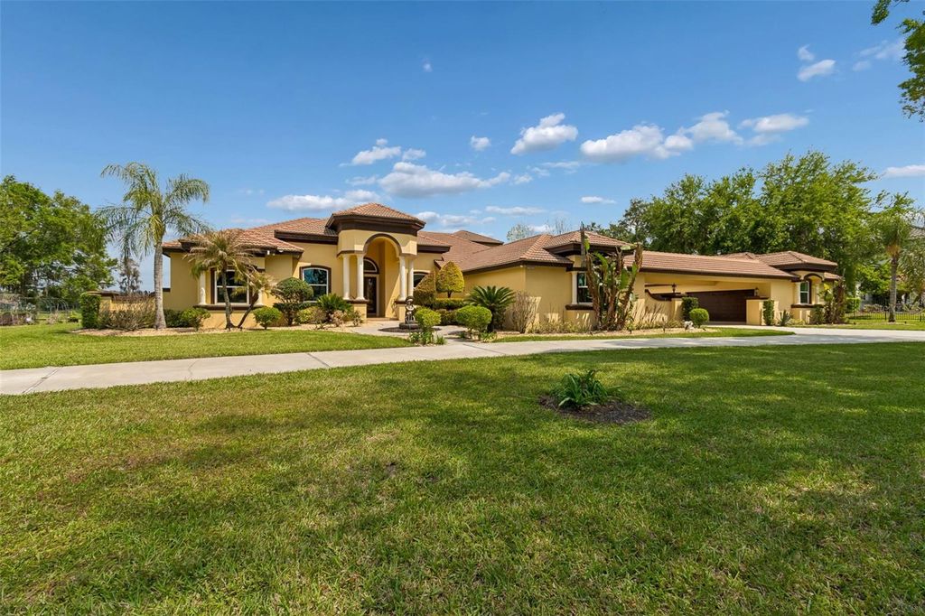 Photo of 17933 Patterson Road, Odessa, FL 33556 (MLS # A4683193)