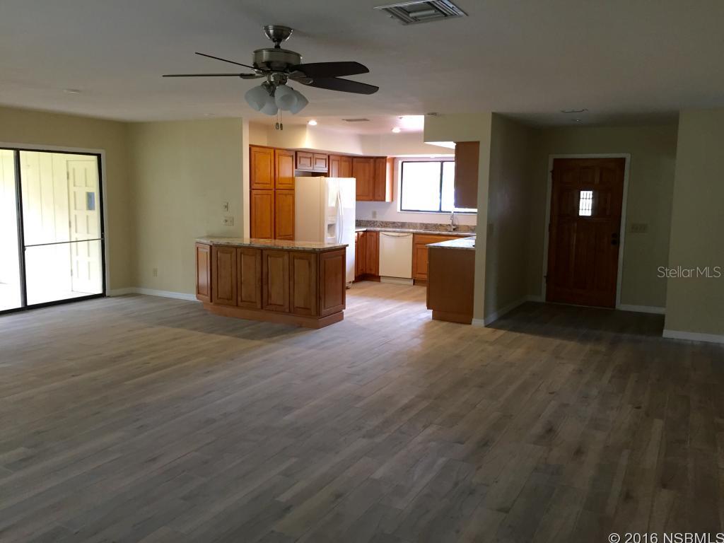 Aqua Golf Unit 02 Unrec 234 - Residential Lease