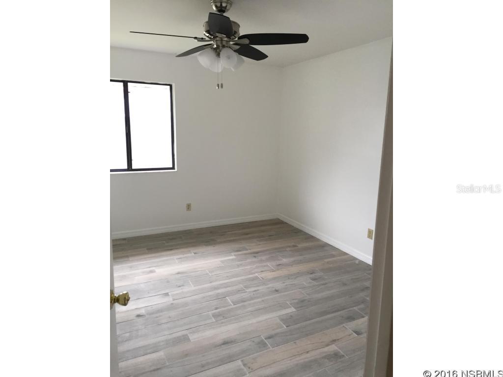 Aqua Golf Unit 02 Unrec 234 - Residential Lease