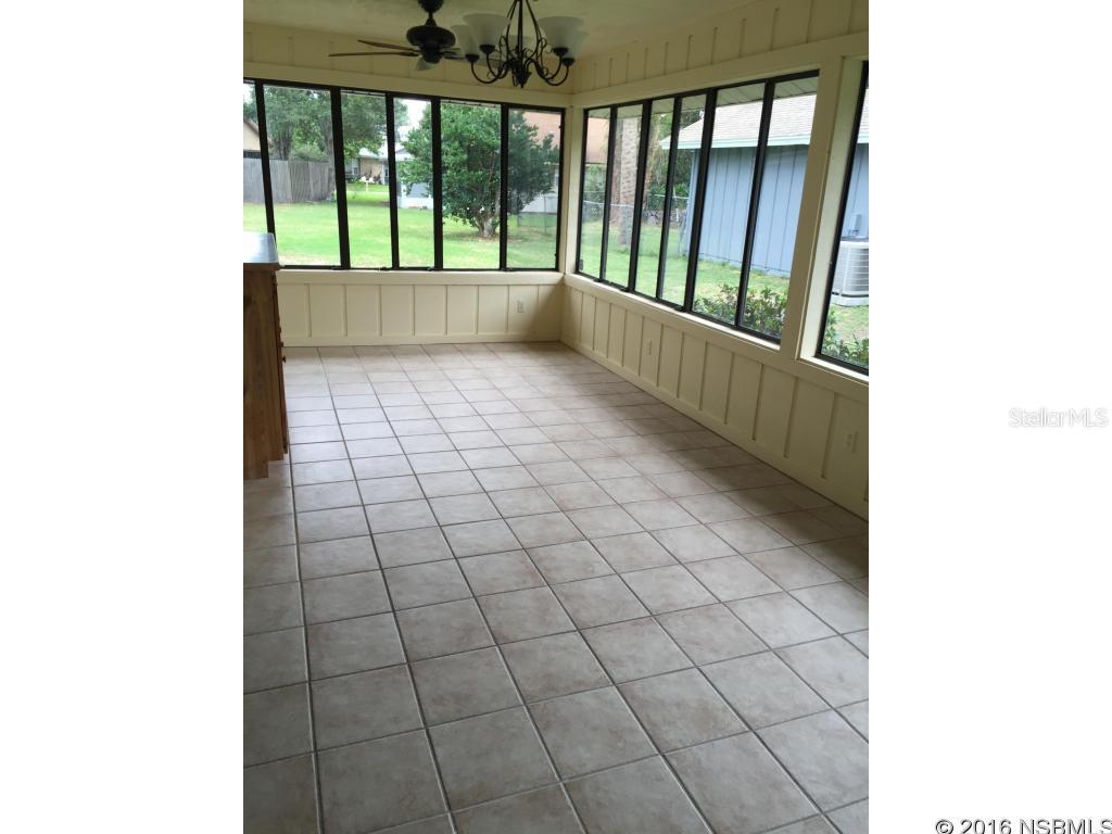 Aqua Golf Unit 02 Unrec 234 - Residential Lease