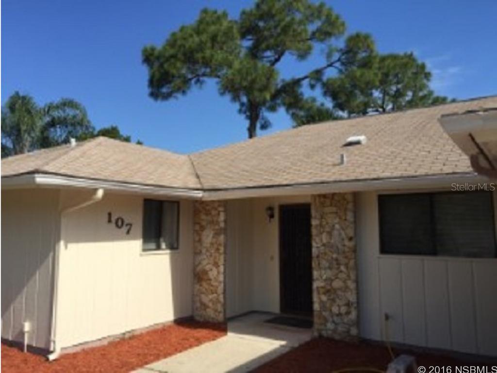 Aqua Golf Unit 02 Unrec 234 - Residential Lease