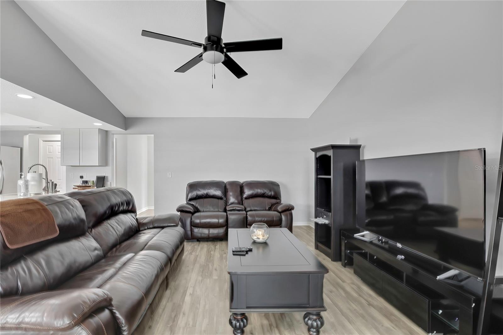 LAKE PADGETT ESTATES - Residential