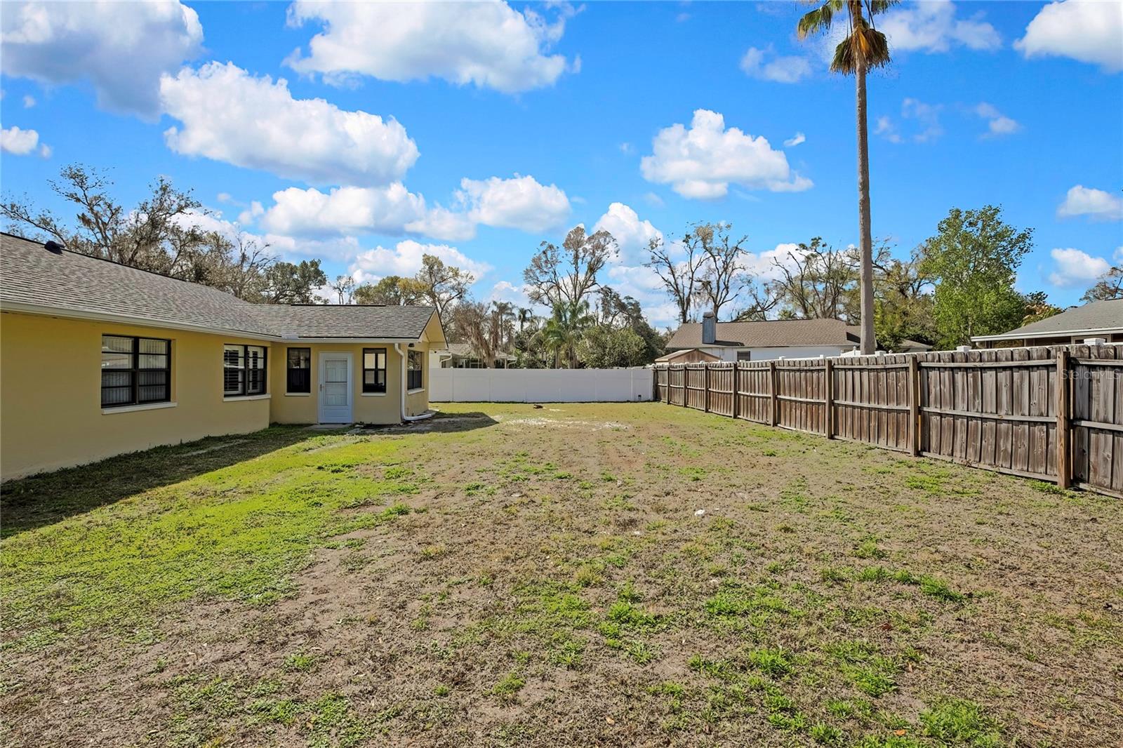 LAKE PADGETT ESTATES - Residential