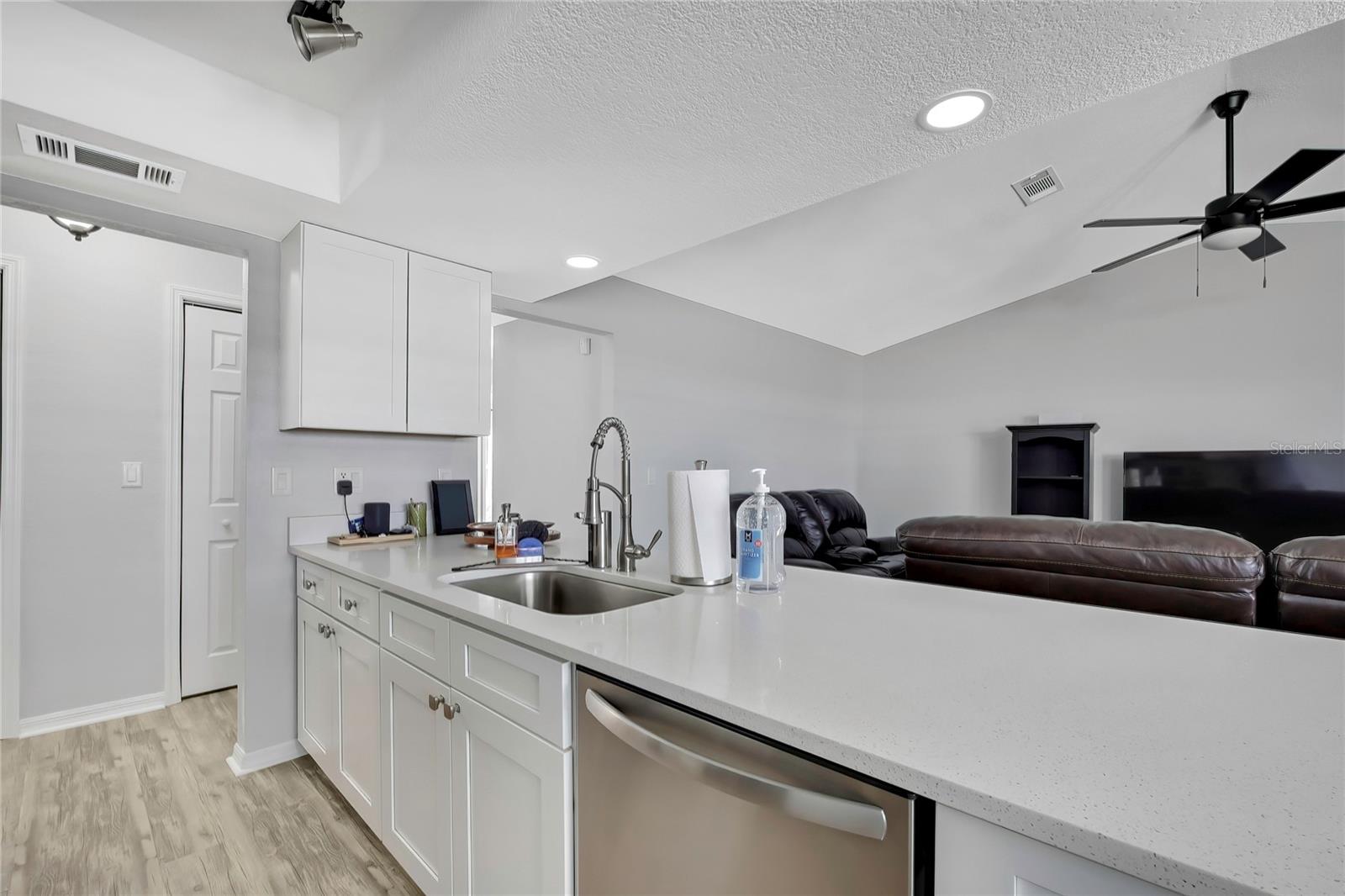 LAKE PADGETT ESTATES - Residential