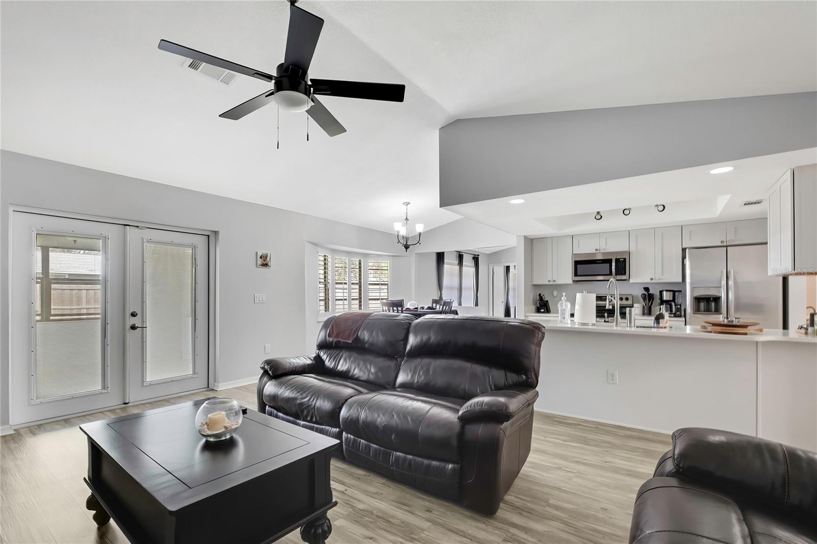 LAKE PADGETT ESTATES - Residential