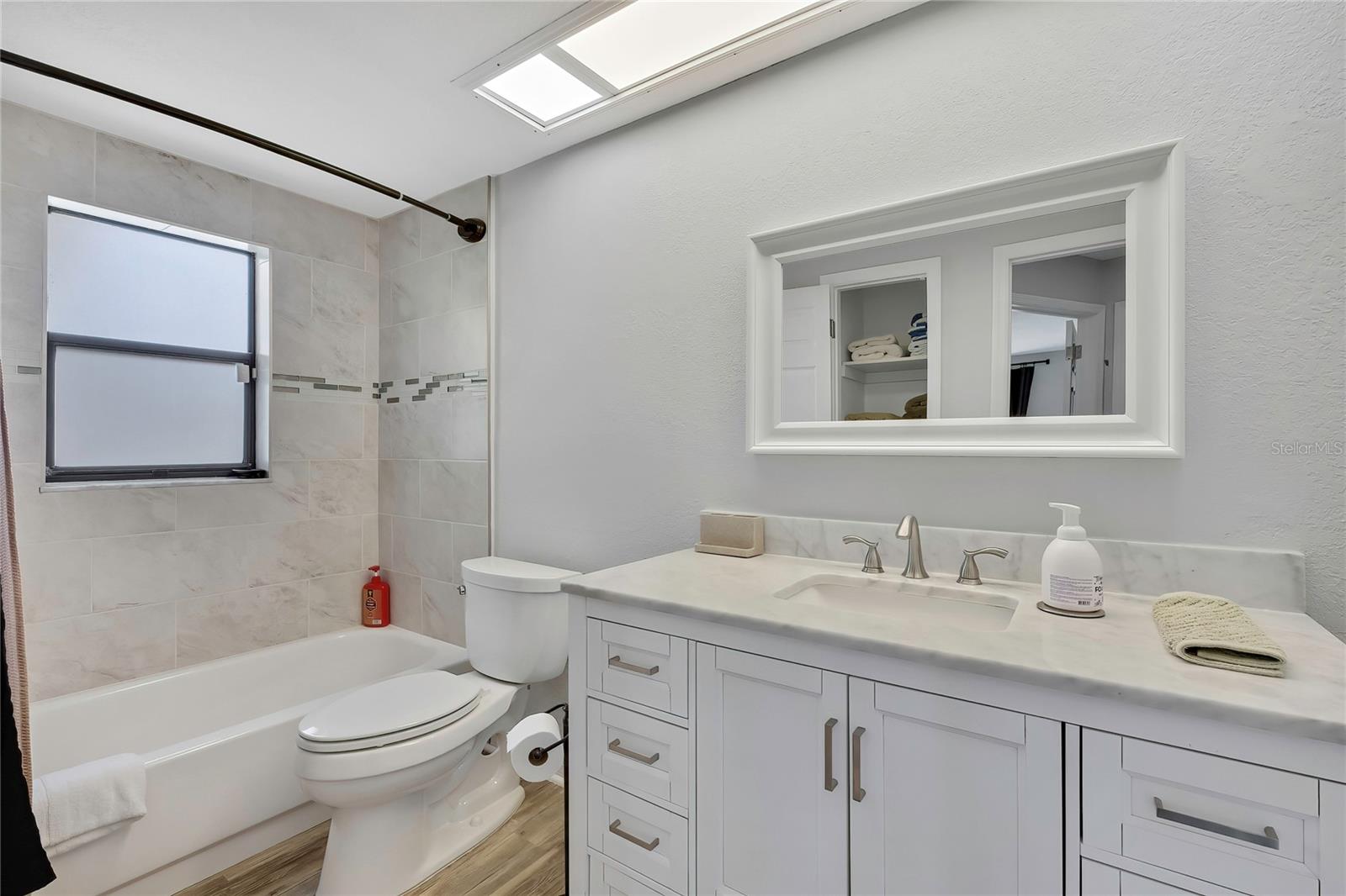 LAKE PADGETT ESTATES - Residential