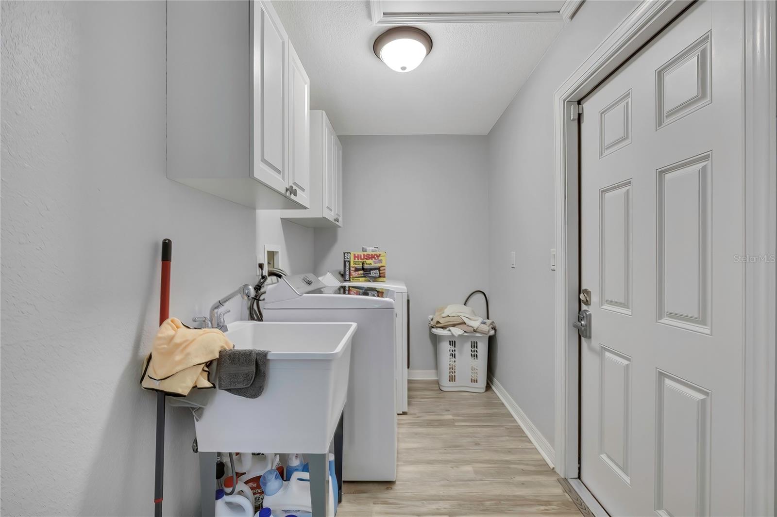 LAKE PADGETT ESTATES - Residential