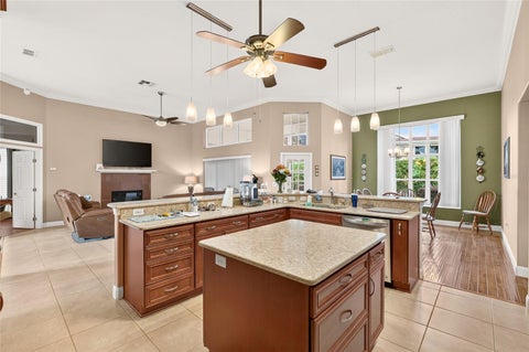 Tiny photo for 11182 SW 71st Ct, Ocala, FL 34476 (MLS # OM731090)