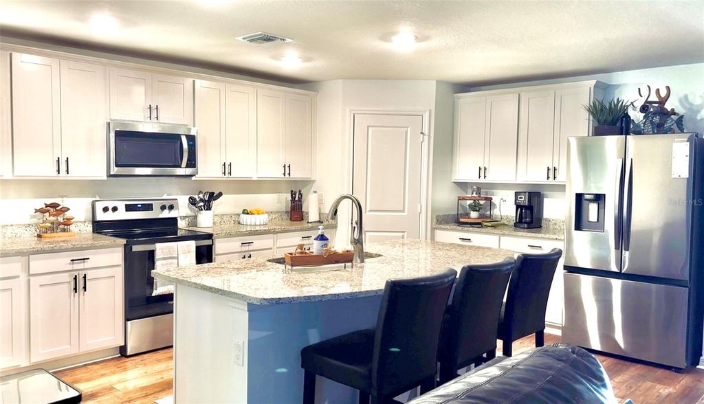 Photo of 11395 Chickadee Road, Brooksville, FL 34614 (MLS # TB8448493)