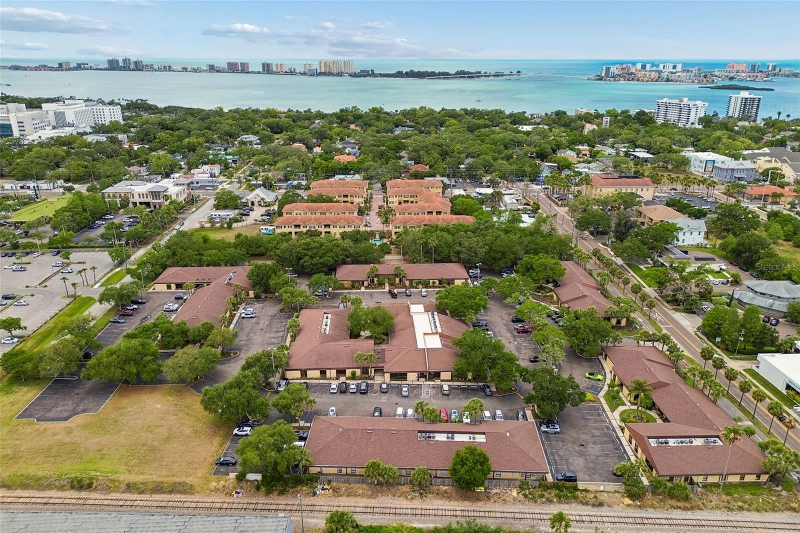 DRUHILL PROFESSIONAL CENTER - Commercial Sale