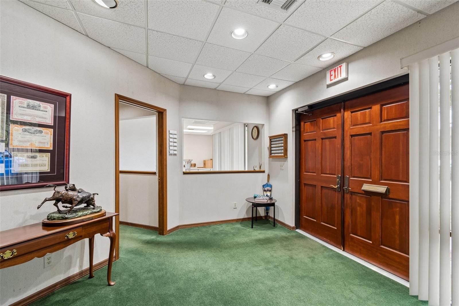 DRUHILL PROFESSIONAL CENTER - Commercial Sale