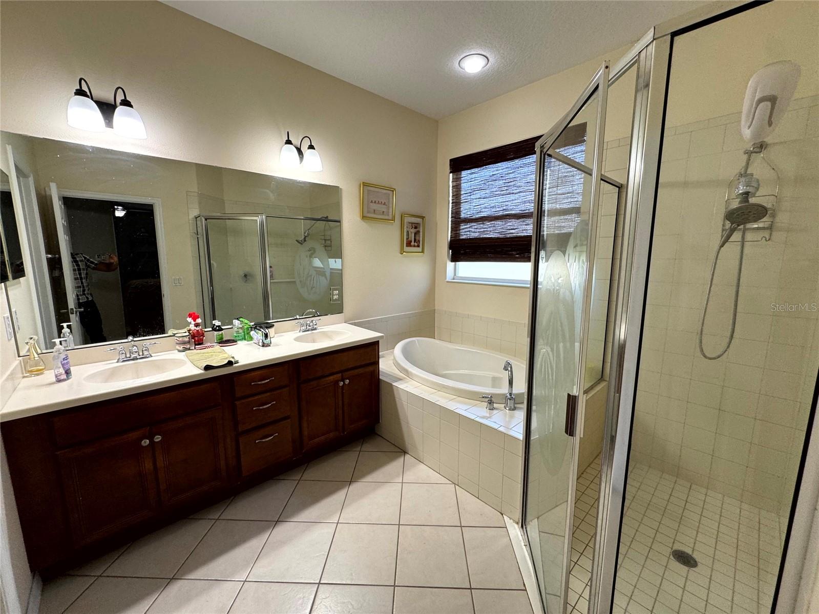 LEESBURG ARLINGTON RIDGE PH 1-B - Residential