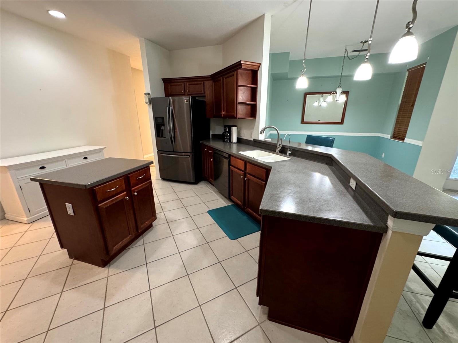 LEESBURG ARLINGTON RIDGE PH 1-B - Residential