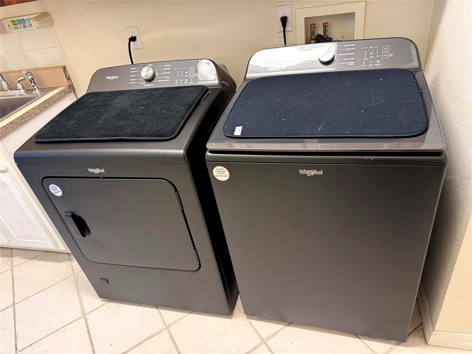 LEESBURG ARLINGTON RIDGE PH 1-B - Residential