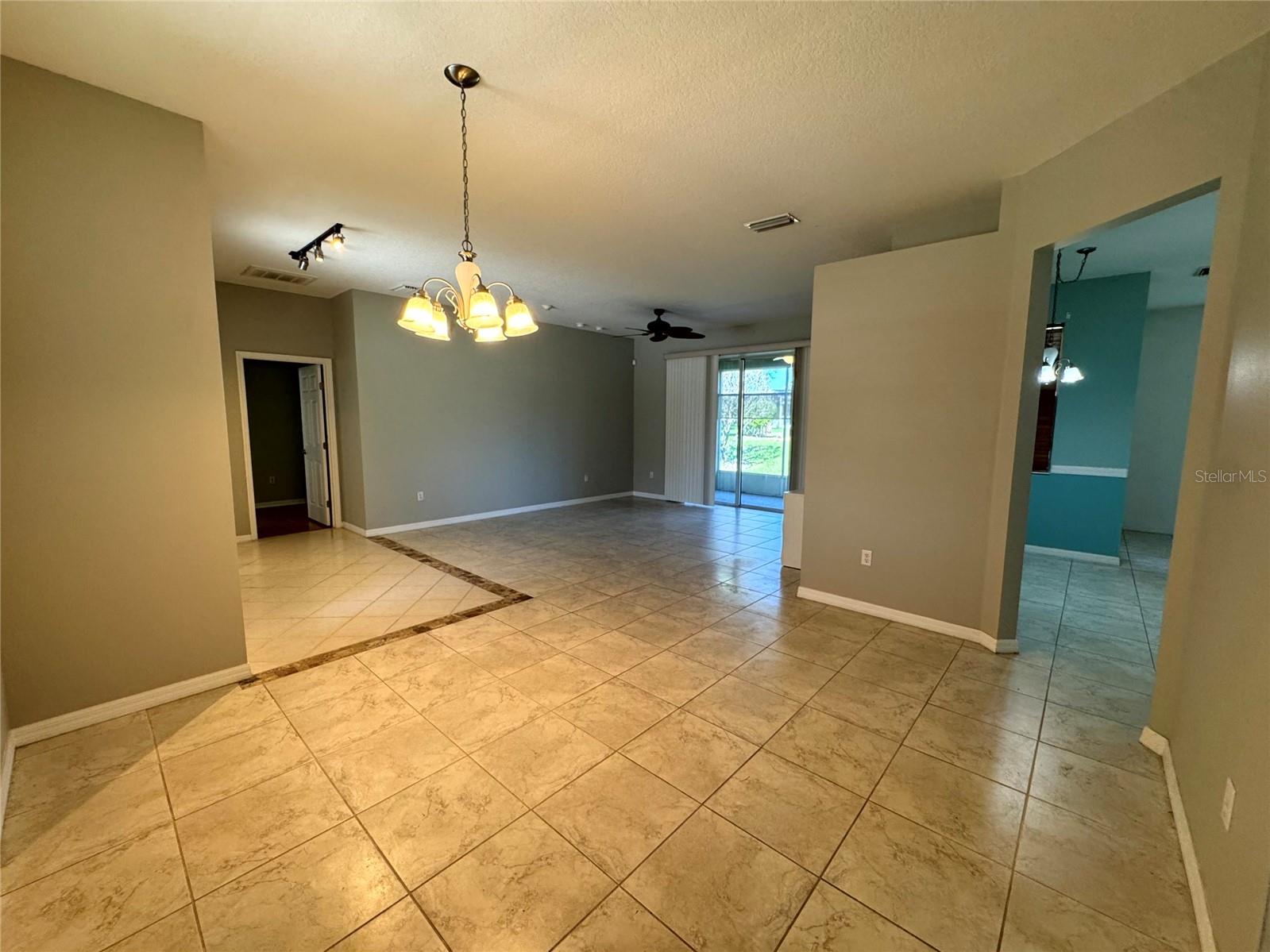 LEESBURG ARLINGTON RIDGE PH 1-B - Residential