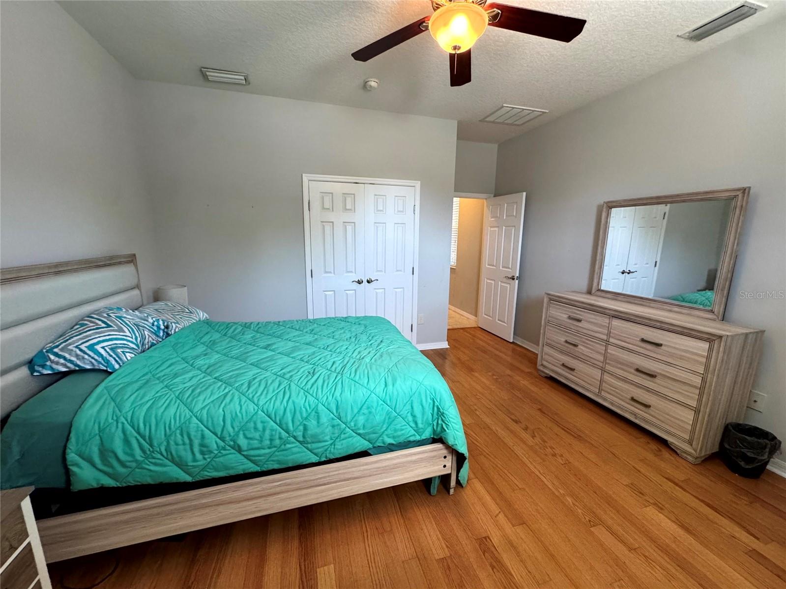 LEESBURG ARLINGTON RIDGE PH 1-B - Residential