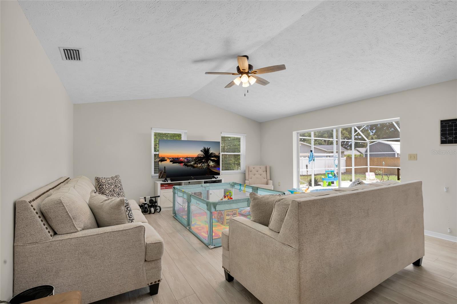 BELMONT HEIGHTS - Residential