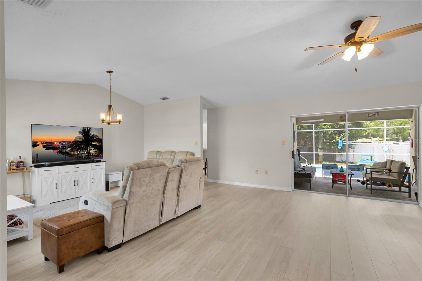 BELMONT HEIGHTS - Residential