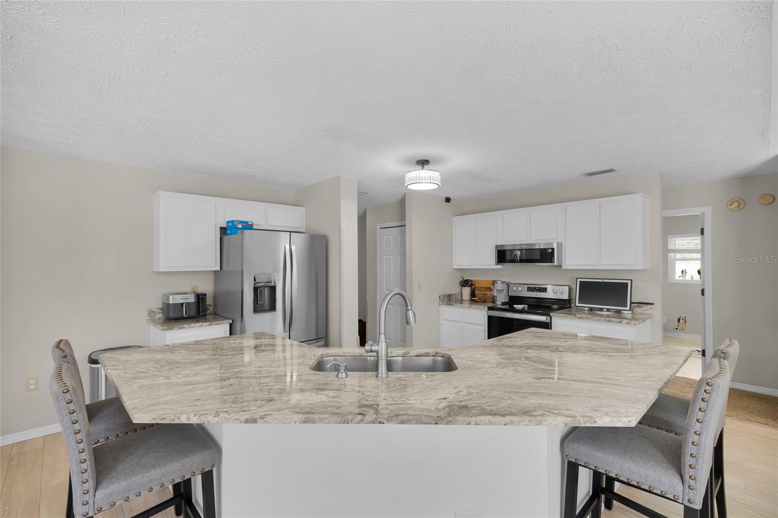 BELMONT HEIGHTS - Residential
