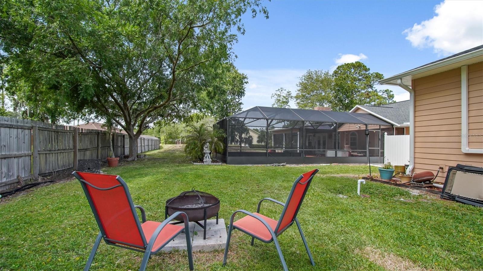 COLONIAL PINES SUB - Residential