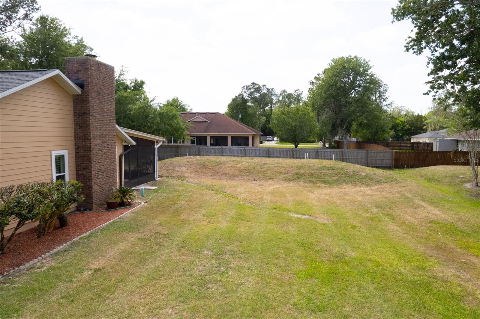 COLONIAL PINES SUB - Residential