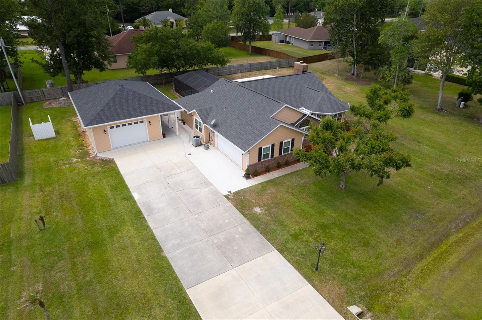 COLONIAL PINES SUB - Residential