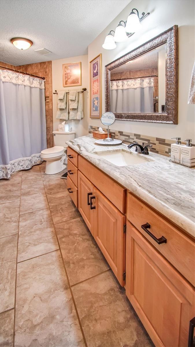 COLONIAL PINES SUB - Residential