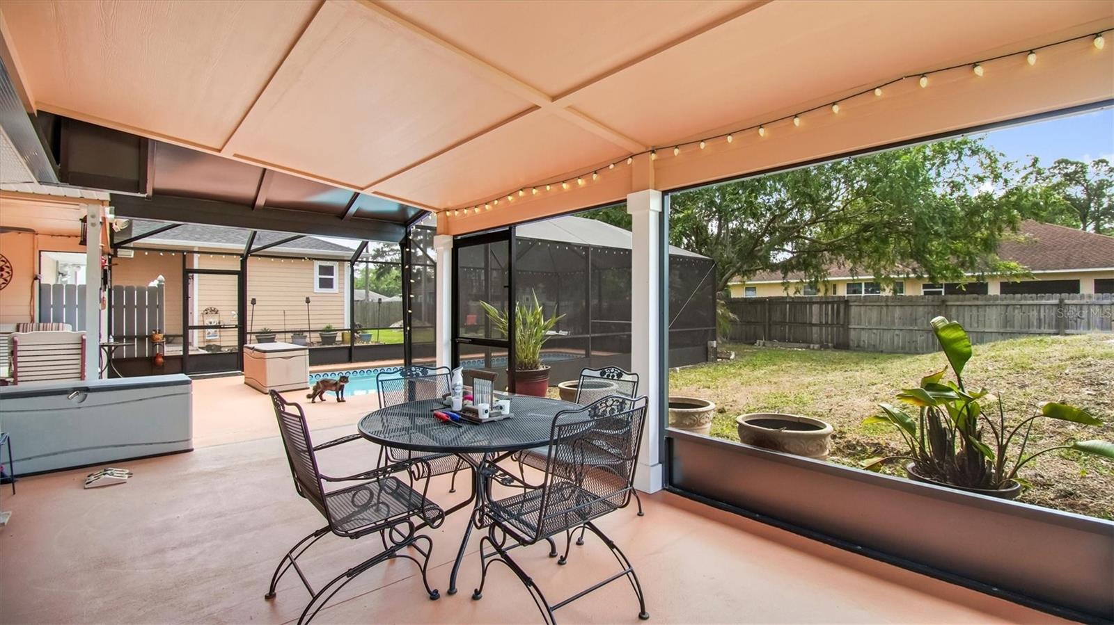 COLONIAL PINES SUB - Residential