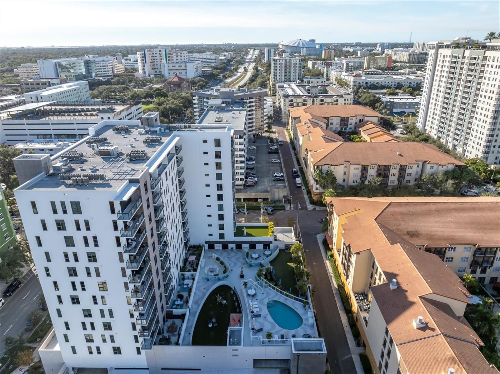 SALVADOR THE CONDO - Residential