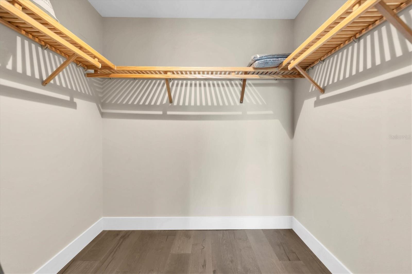 SALVADOR THE CONDO - Residential