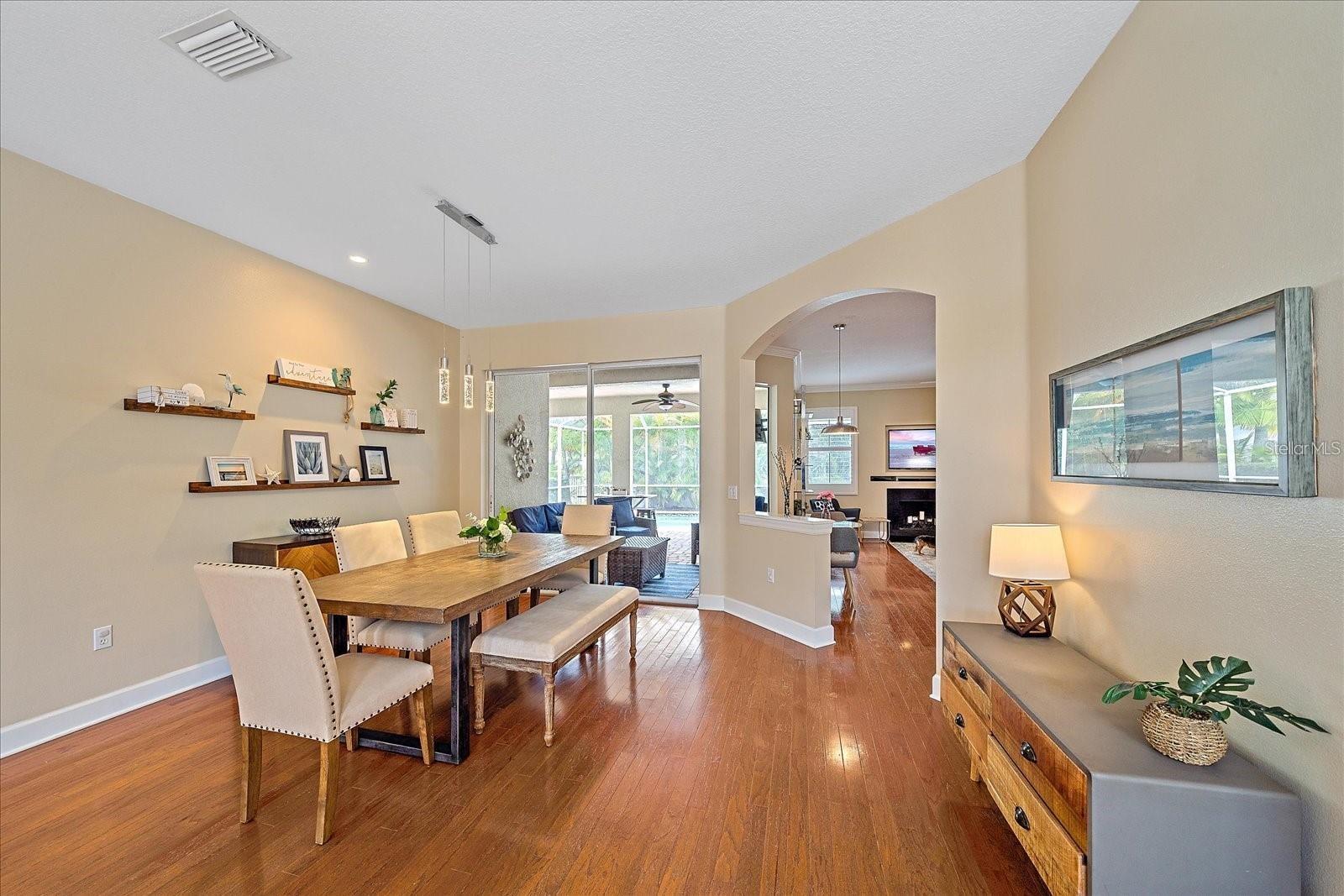 RIVERWALK VILLAGE CYPRESS BANKS SP E - Residential Lease