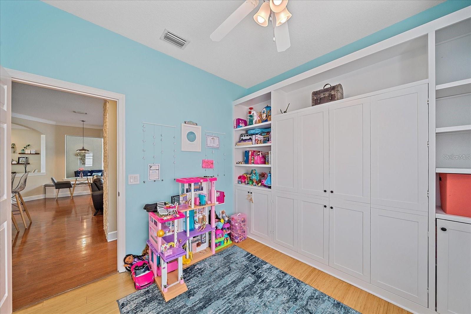 RIVERWALK VILLAGE CYPRESS BANKS SP E - Residential Lease