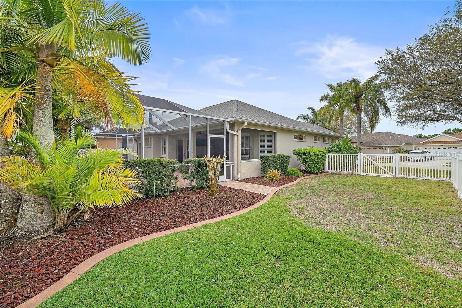 RIVERWALK VILLAGE CYPRESS BANKS SP E - Residential Lease