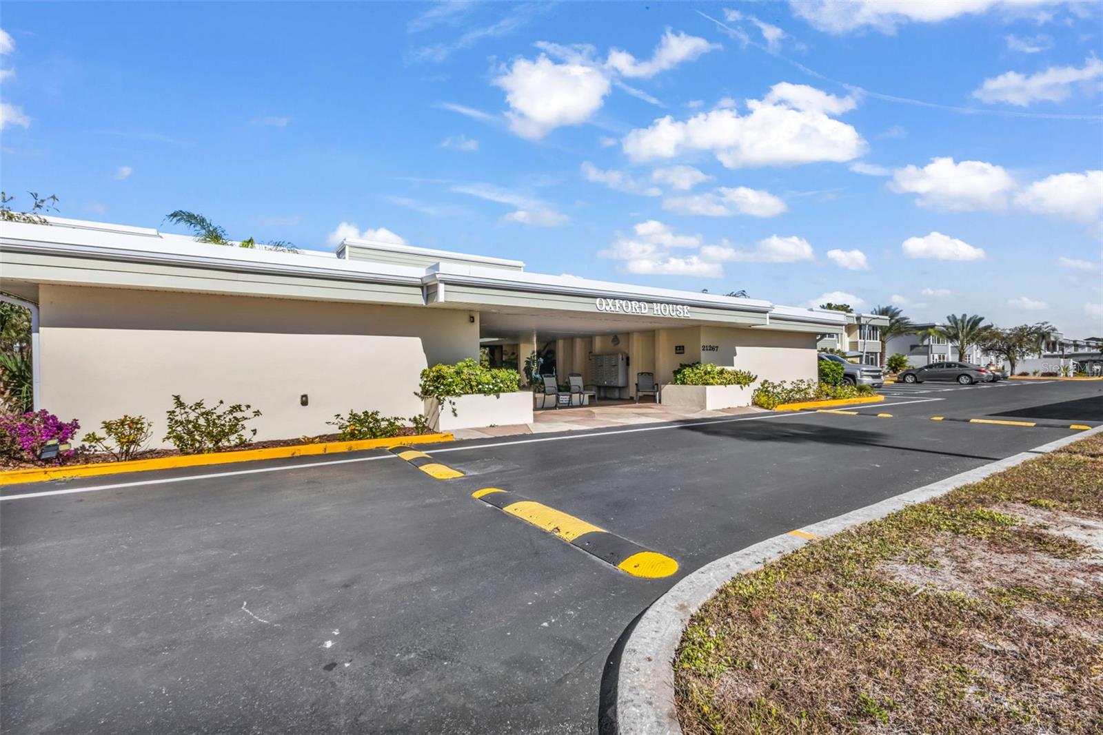 OXFORD HSE/PORT CHARLOTTE - Residential