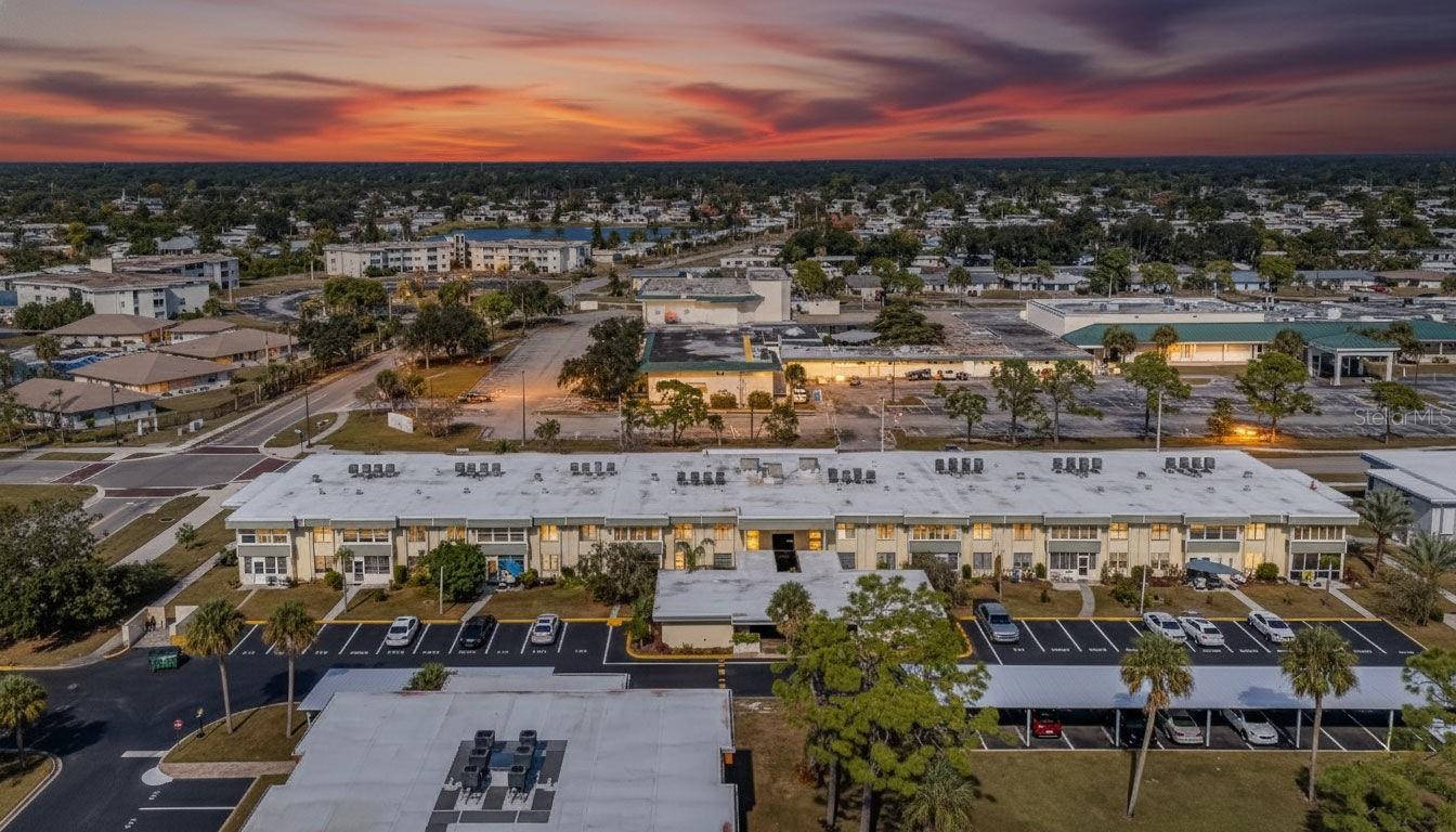 OXFORD HSE/PORT CHARLOTTE - Residential