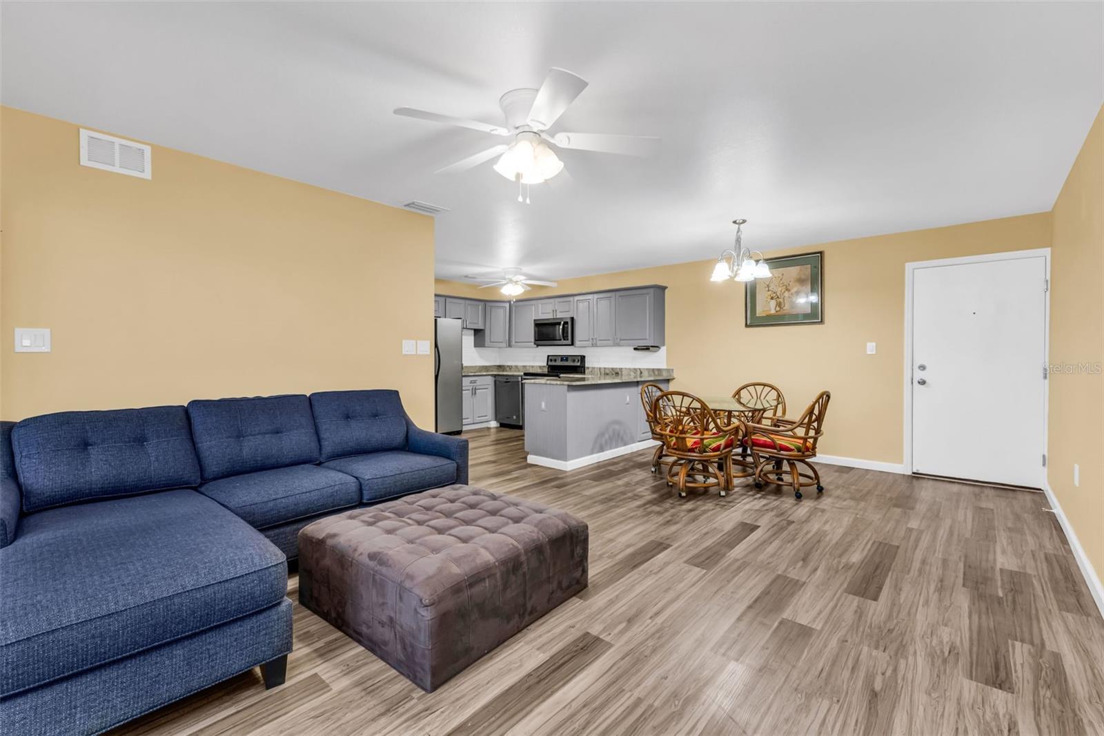 OXFORD HSE/PORT CHARLOTTE - Residential