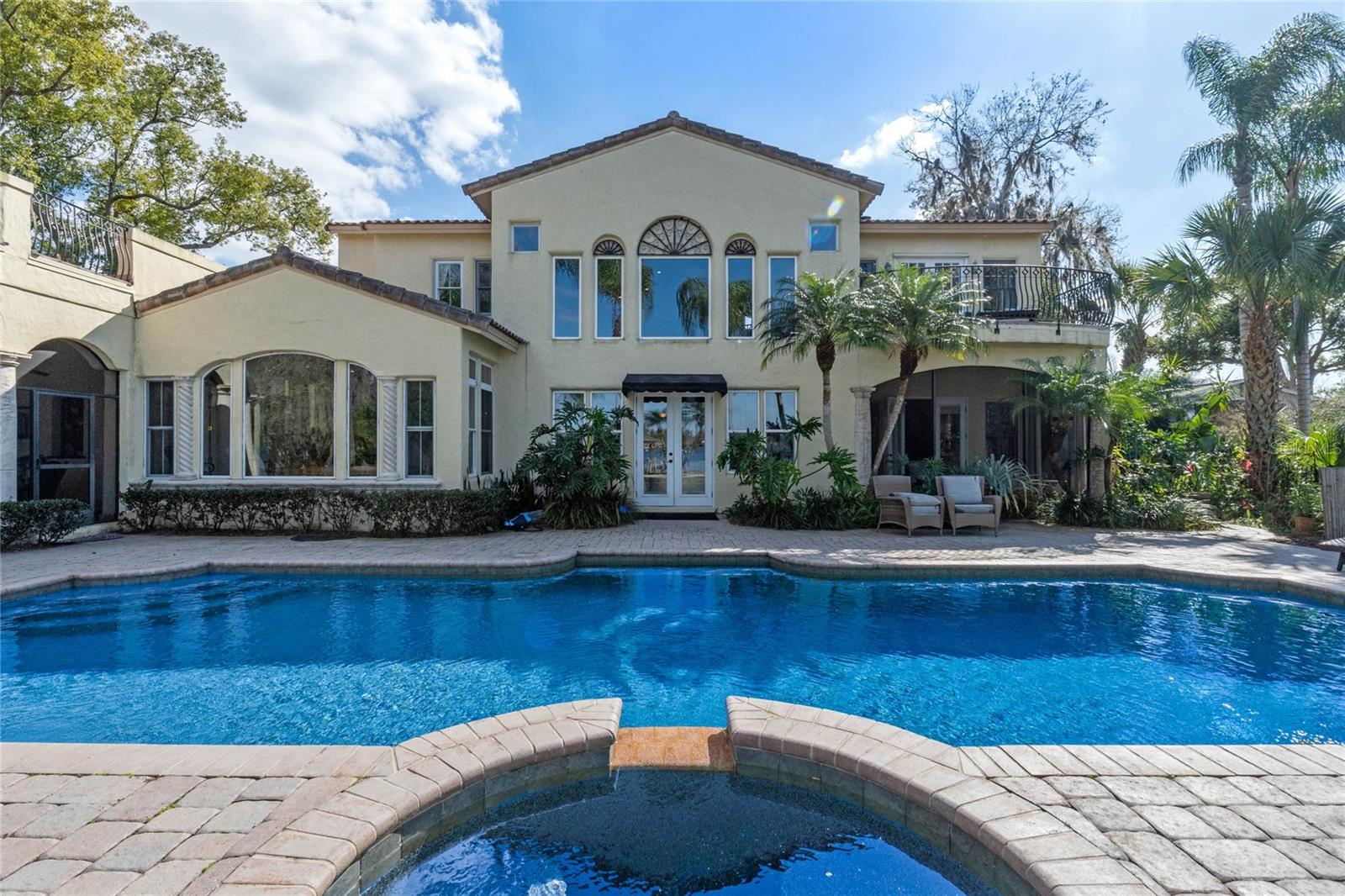 KILLARNEY SHORES - Residential