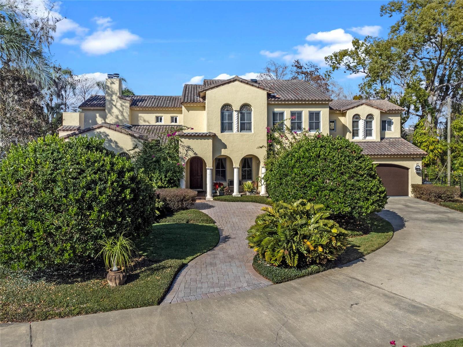 KILLARNEY SHORES - Residential