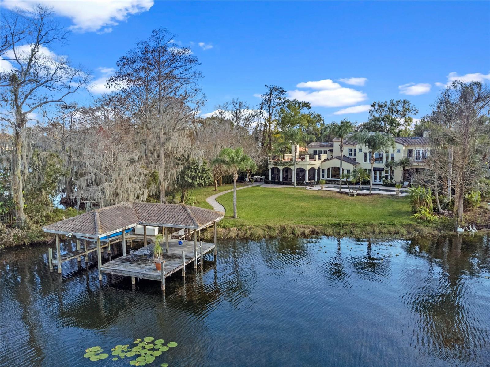 KILLARNEY SHORES - Residential