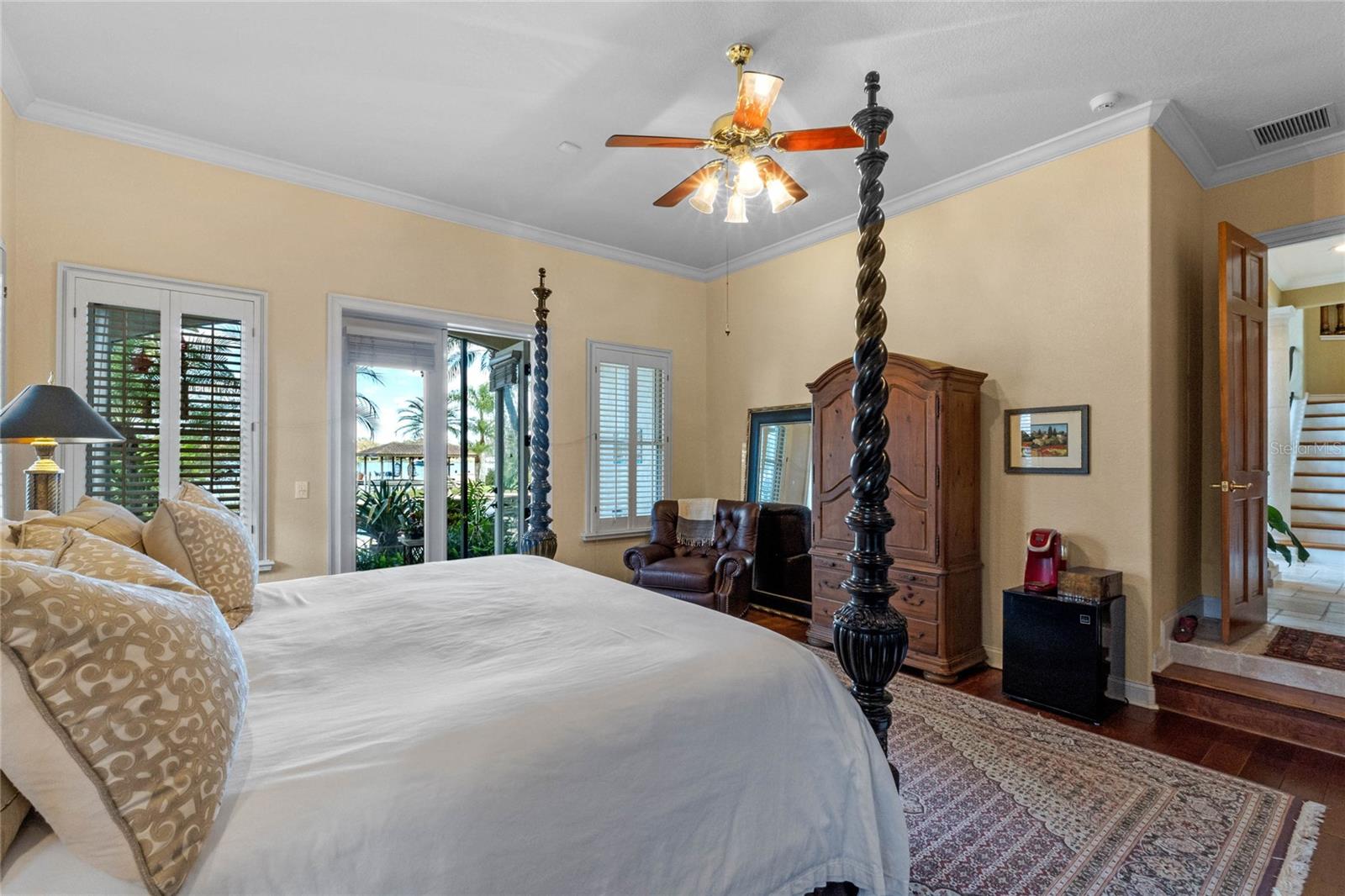 KILLARNEY SHORES - Residential