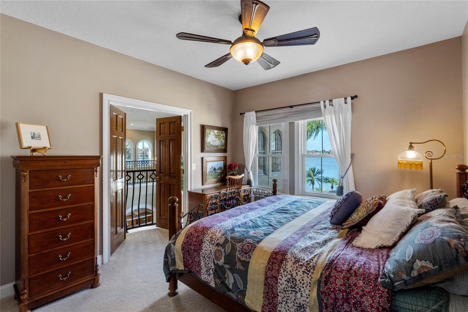 KILLARNEY SHORES - Residential