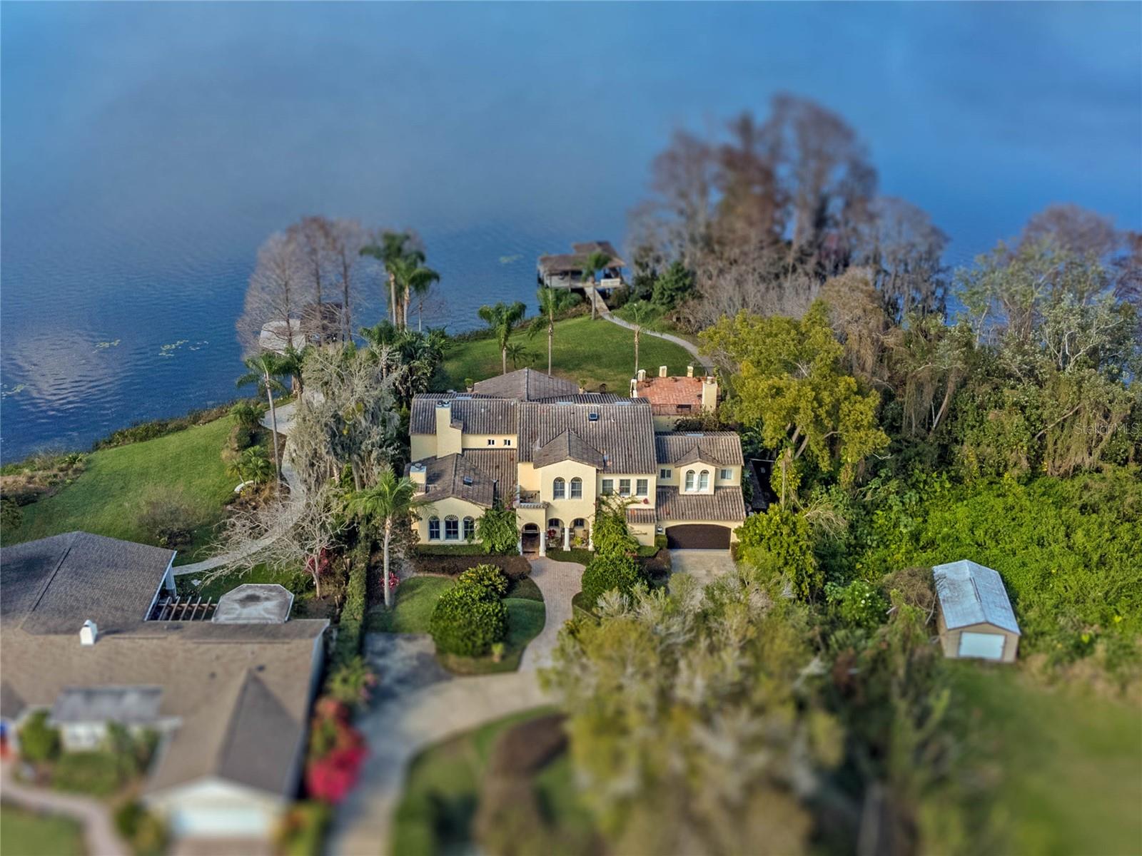 KILLARNEY SHORES - Residential