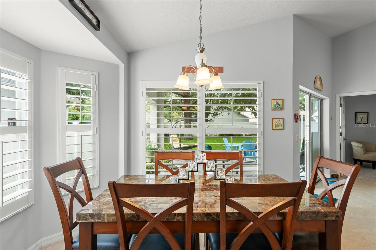 ENCLAVE/MOSS PARK - Residential