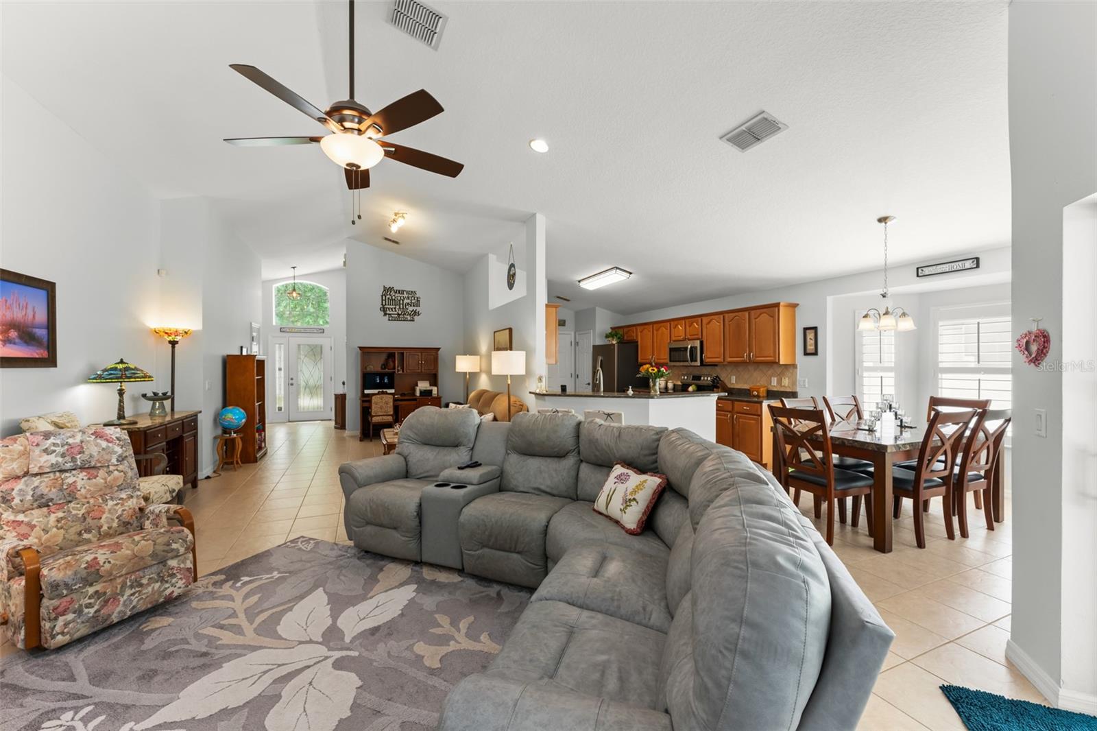 ENCLAVE/MOSS PARK - Residential