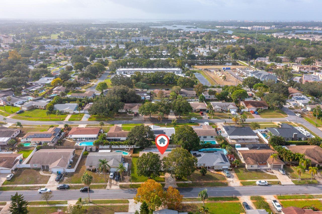 LAKE PEARL ESTATES - Residential