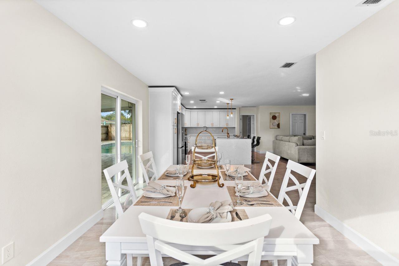 LAKE PEARL ESTATES - Residential