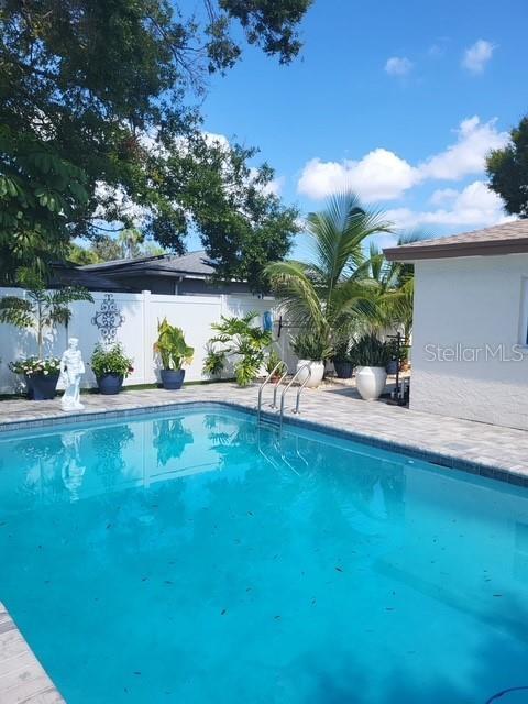 LAKE PEARL ESTATES - Residential