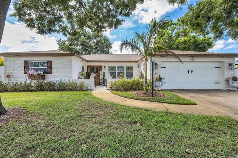Photo of 9244 79th Avenue, Seminole, FL 33777 (MLS # TB8487413)