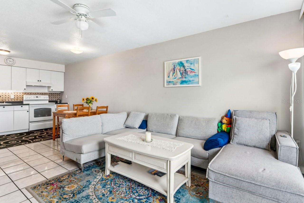 TAHITIAN GARDENS CONDO - Residential